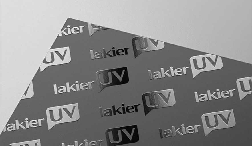 wizytówki z lakierem uv