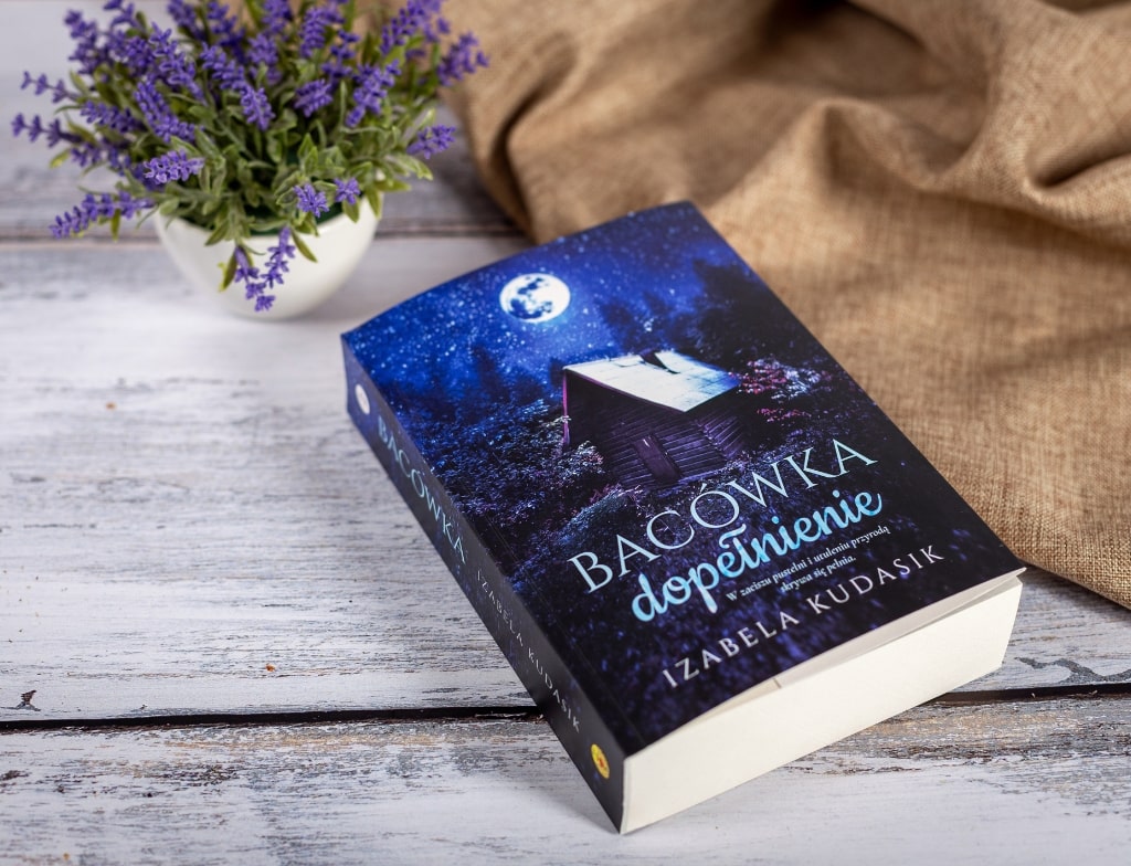 druk książki bacówka ze skrzydełkami